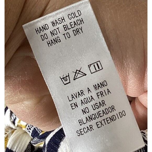 doe And Rae Multicolor Strip Top Black White Tan Ruffed Cuffs Women’s - Picture 6 of 9